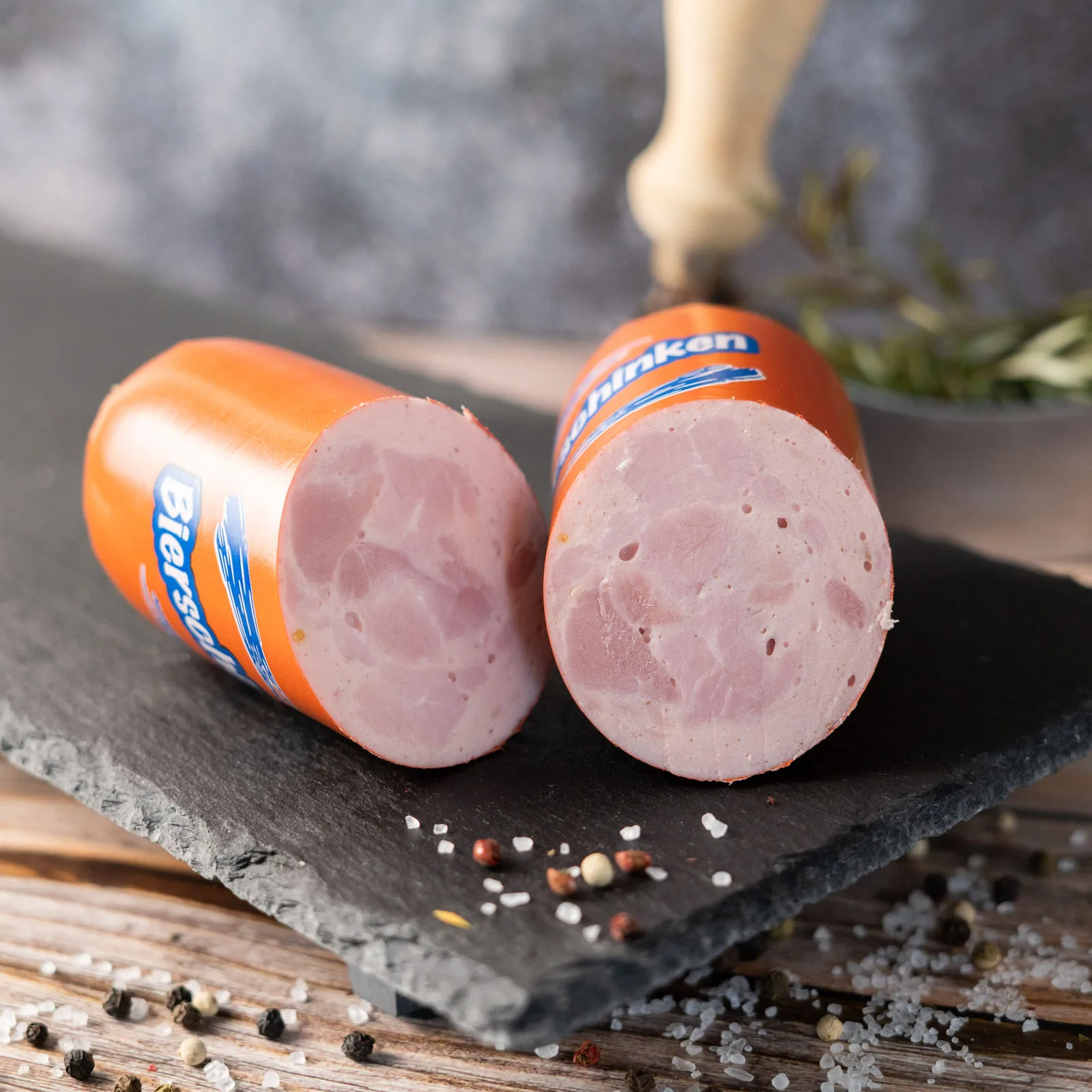 Auf MLF-Shop.de können Sie Ihren Bierschinken günstig und schnell online kaufen.